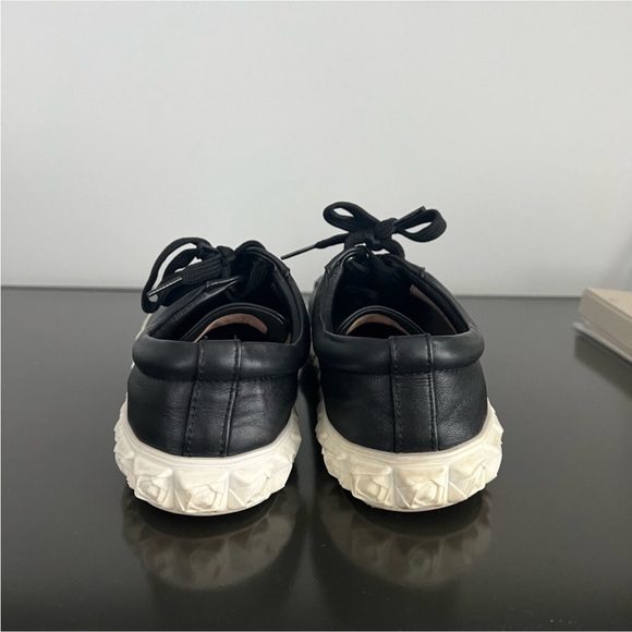 Stuart Weitzman Leather Sneakers - Picture 4 of 6